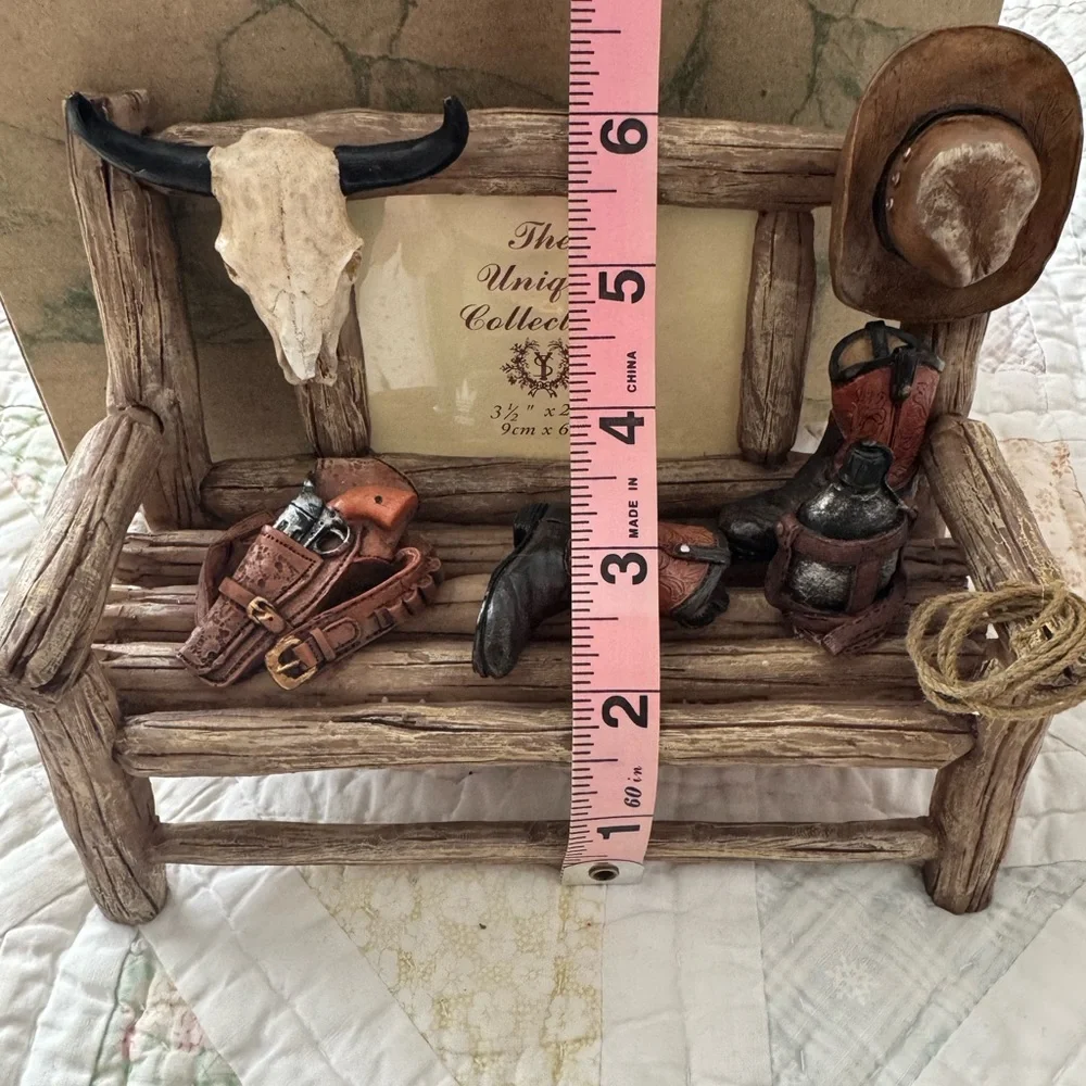 Rustic Western Decor Set with Cowboy Accessories - Picture 6 of 9
